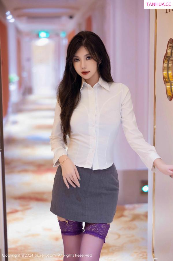 綺裡嘉 绮里嘉 [XiuRen]高清写真图 2024.12.20 No.9631 绮里嘉ula 丝袜美腿第6张图片